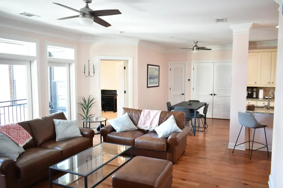 76 Society Street #Apt 22, Charleston, SC 29401 - #3