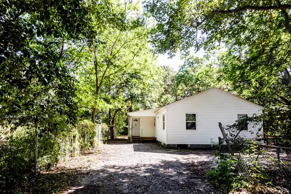Address Withheld By Seller, Charleston, SC 29407