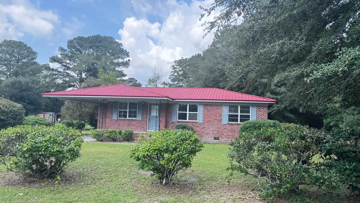 121 Franklin Street, Walterboro, SC 29488 - #1