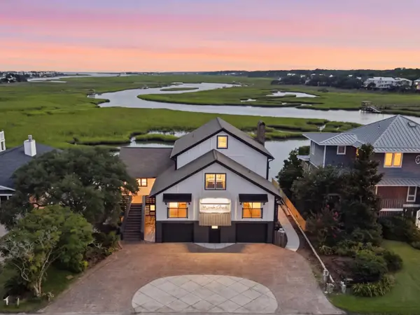 75 Marsh Hen Drive, Pawleys Island, SC 29585
