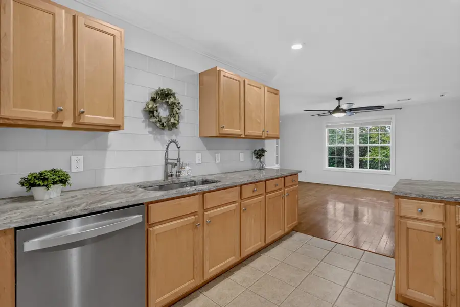 4008 Radcliffe Place Drive #Unit M-4, Charleston, SC 29414 - #2