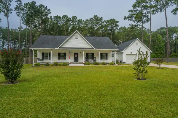 1288 Carter Road, Ridgeville, SC 29472