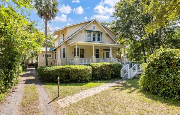 11 Formosa Drive, Charleston, SC 29407