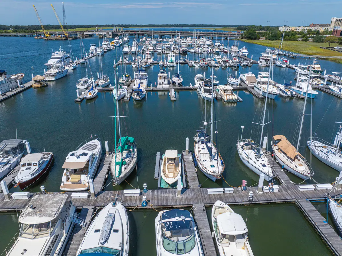 33 Lockwood Drive #Lu43, Charleston, SC 29401 - #1