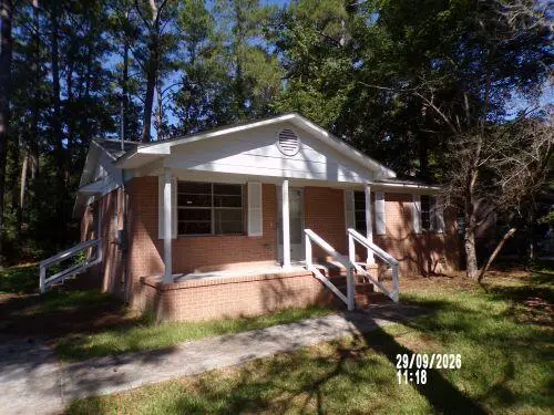 604 King Street, Walterboro, SC 29488 - #1