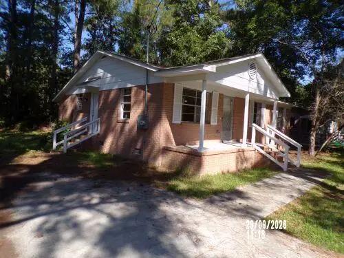 604 King Street, Walterboro, SC 29488 - #2