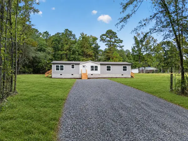 326 Deliverance Drive, Eutawville, SC 29048
