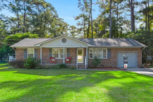 303 Hutson Drive, Summerville, SC 29483