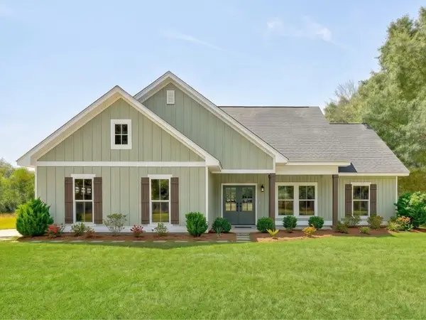 2 Dantzler Road, Harleyville, SC 29448
