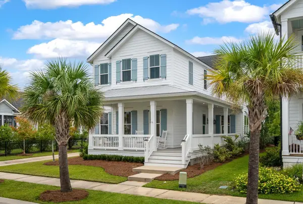 1772 Agate Bay Drive, Mount Pleasant, SC 29466