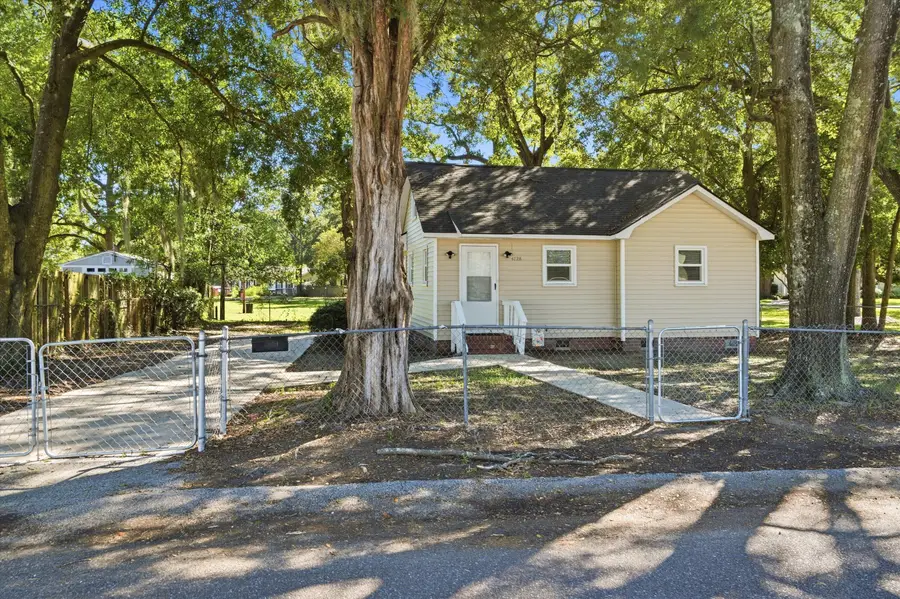 4728 Mixson Avenue, North Charleston, SC 29405 - #2