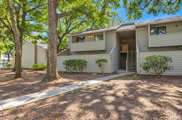 1203 Village Creek Lane #1, Mount Pleasant, SC 29464