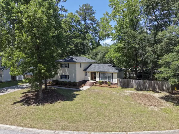 207 Foxcroft Lane, Summerville, SC 29485