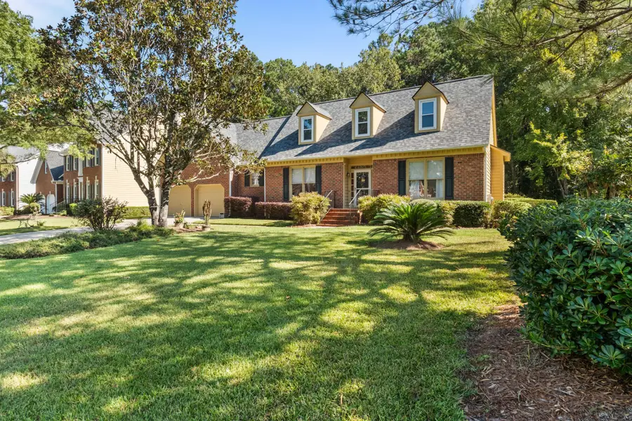 2724 Gaston Gate, Mount Pleasant, SC 29466 - #2