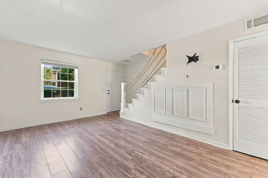 21 Rivers Point Row #Apt 13e, Charleston, SC 29412 - #3
