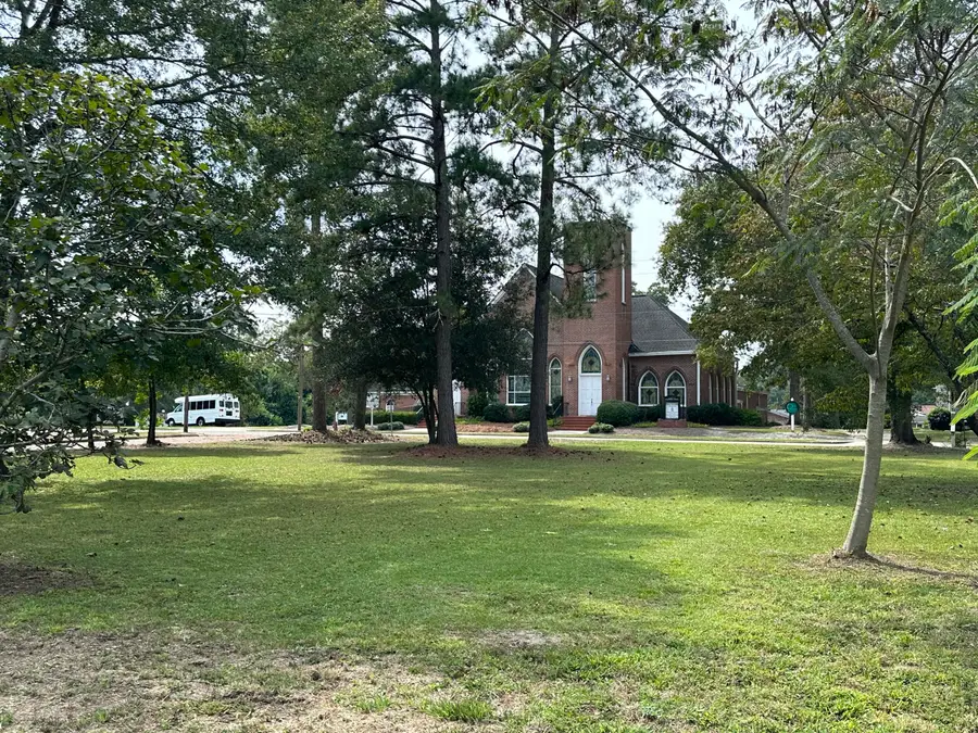 15 S Cantey Street, Summerton, SC 29148 - #3