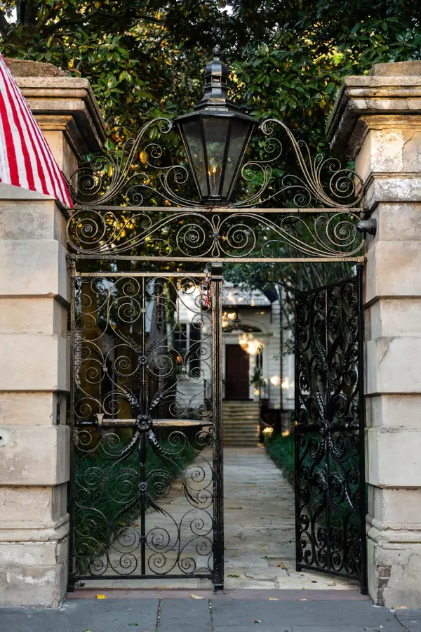 32 Legare Street, Charleston, SC 29401