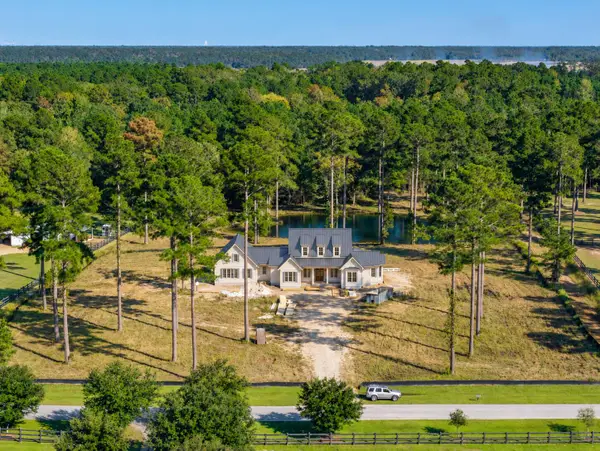 150 Bradley Pasture Way, Ravenel, SC 29470