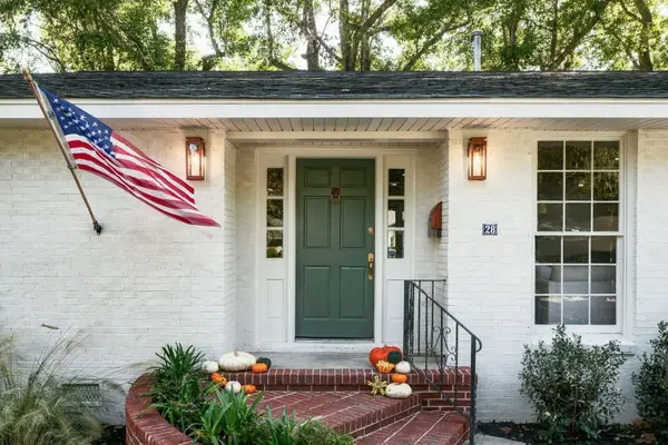28 Farmfield Avenue, Charleston, SC 29407