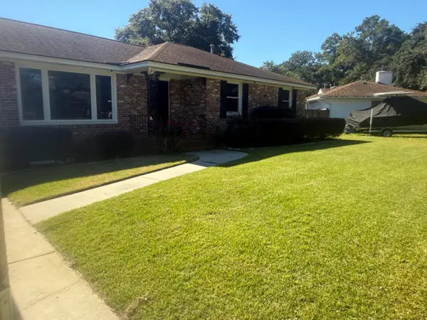 1633 Sanford Road, Charleston, SC 29407