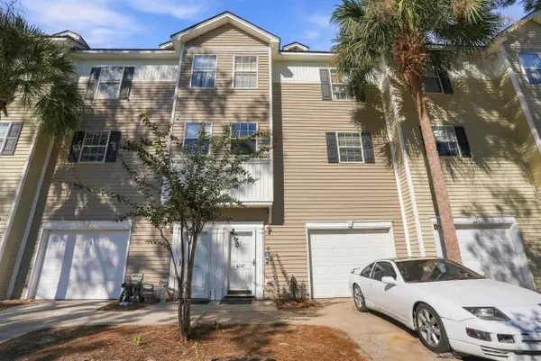 4547 Great Oak Drive, North Charleston, SC 29418