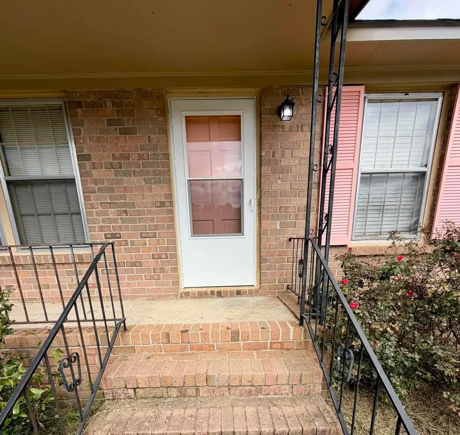 135 Parkwood Drive, West Columbia, SC 29170 - #3