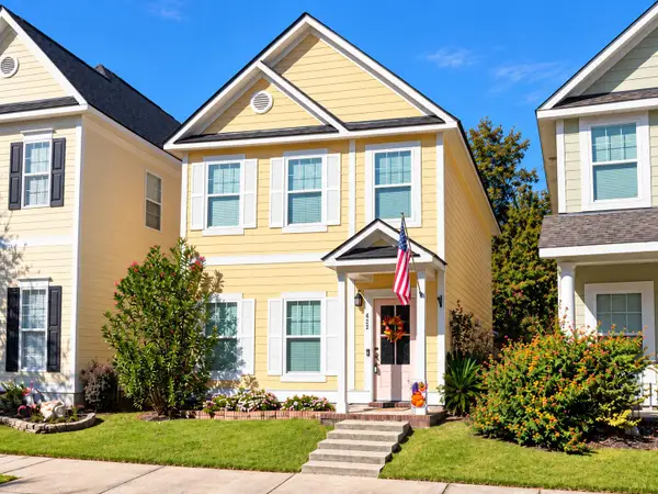 422 Forsythia Avenue, Summerville, SC 29483