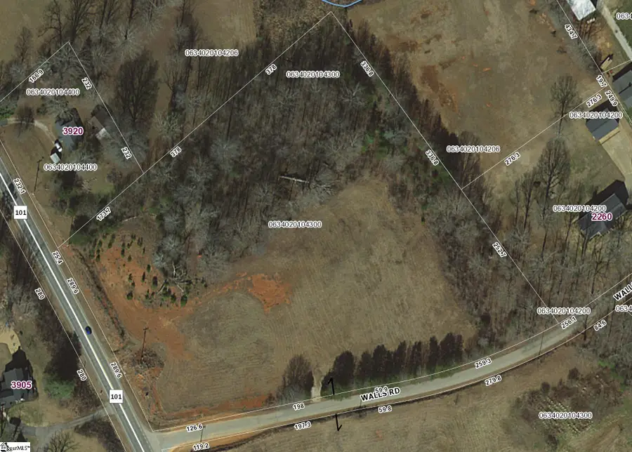 3902 N Highway 101, Greer, SC 29651 - #2