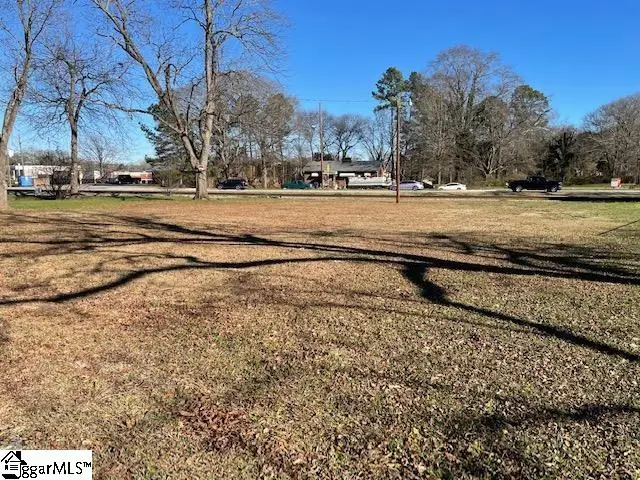 529 S Main Street, Woodruff, SC 29388-2118 - #3