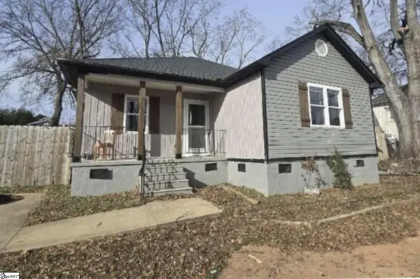 7 4th Street, Greenville, SC 29611-8300