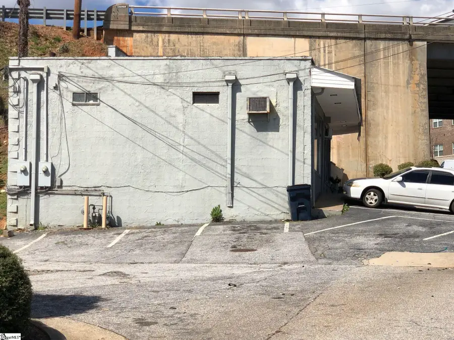 E Stone Avenue, Greenville, SC 29601 - #3