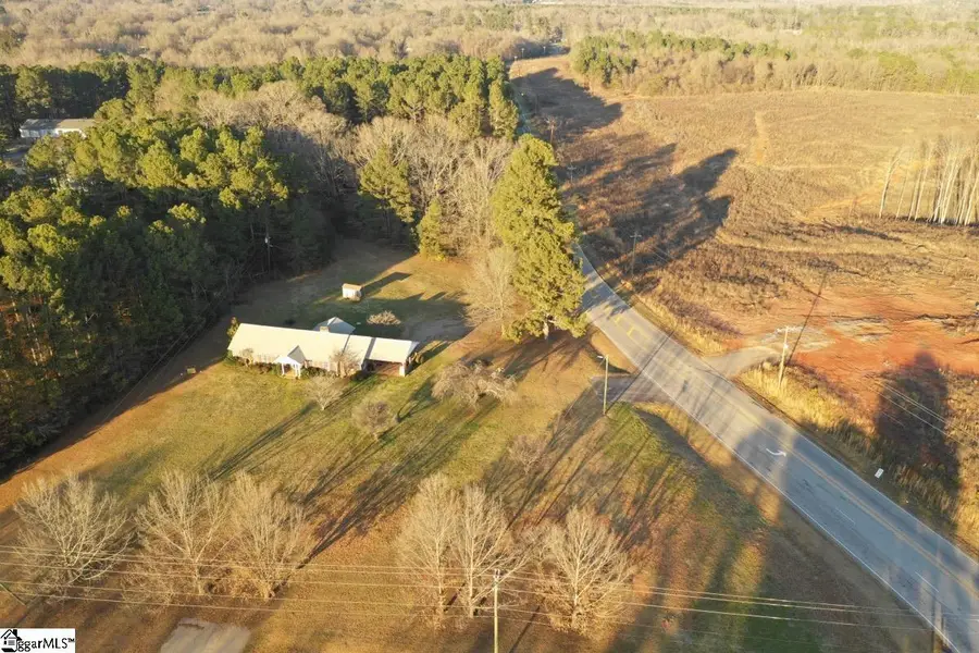 3405 Abbeville Highway, Anderson, SC 29624 - #3