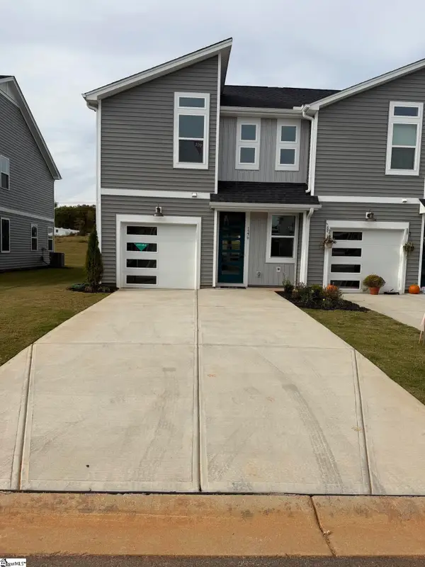 1279 Westgate Village Drive, Spartanburg, SC 29301