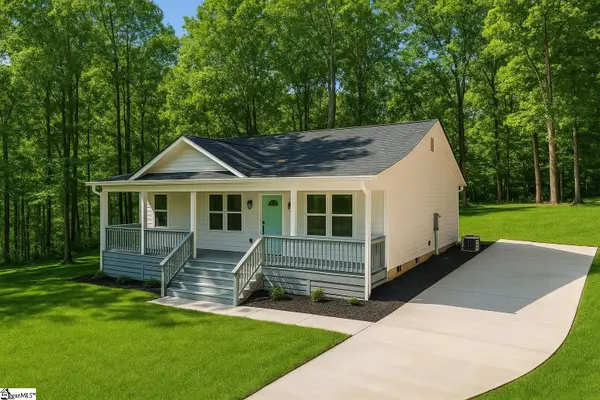 425 Tiger Lane, Westminster, SC 29693