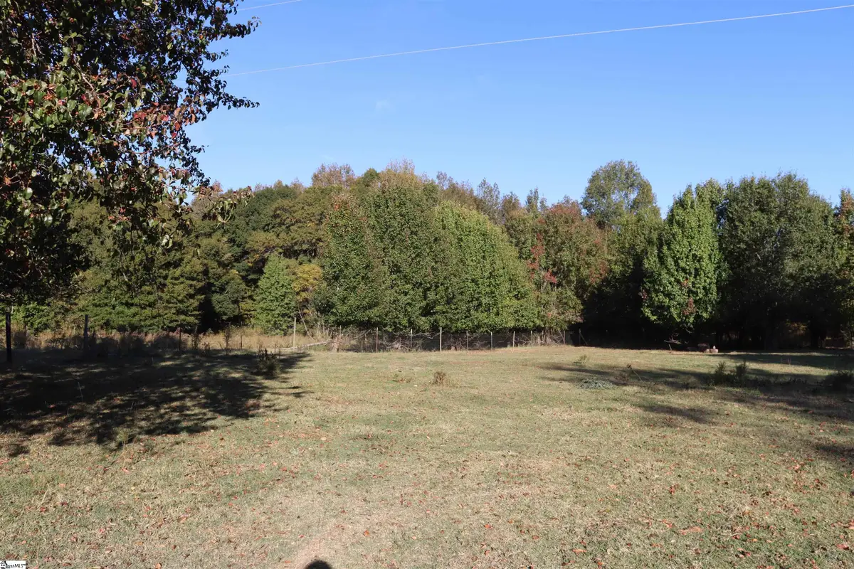 240 Simmons Road, Woodruff, SC 29388 - #1