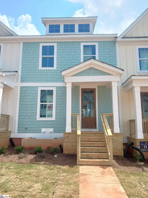 408 Encampment Boulevard, Simpsonville, SC 29681