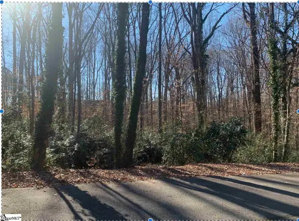 Forest Lane Drive, Gaffney, SC 29340