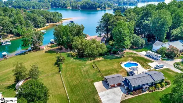 221 Lakeside Drive, Seneca, SC 29672