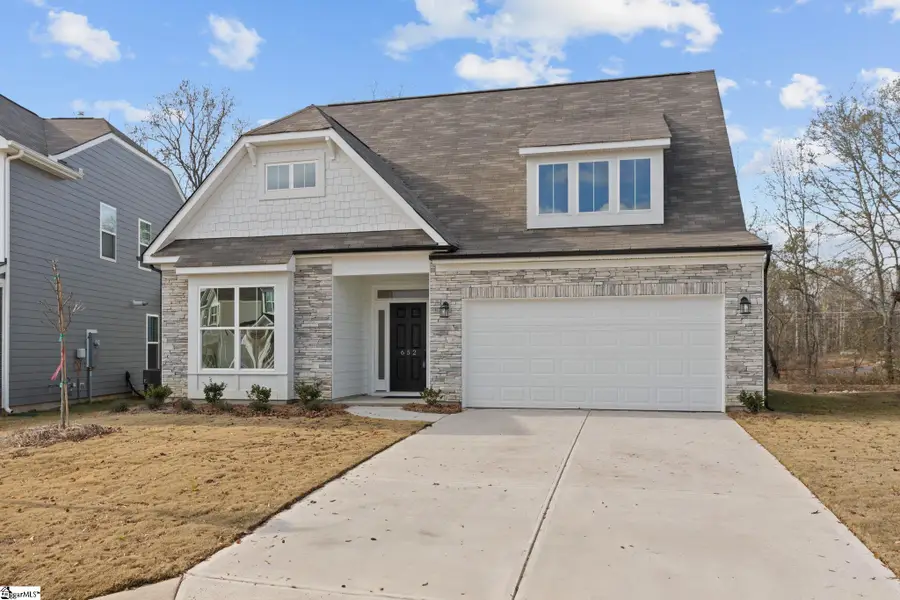 652 Columbus Circle, Simpsonville, SC 29680 - #2