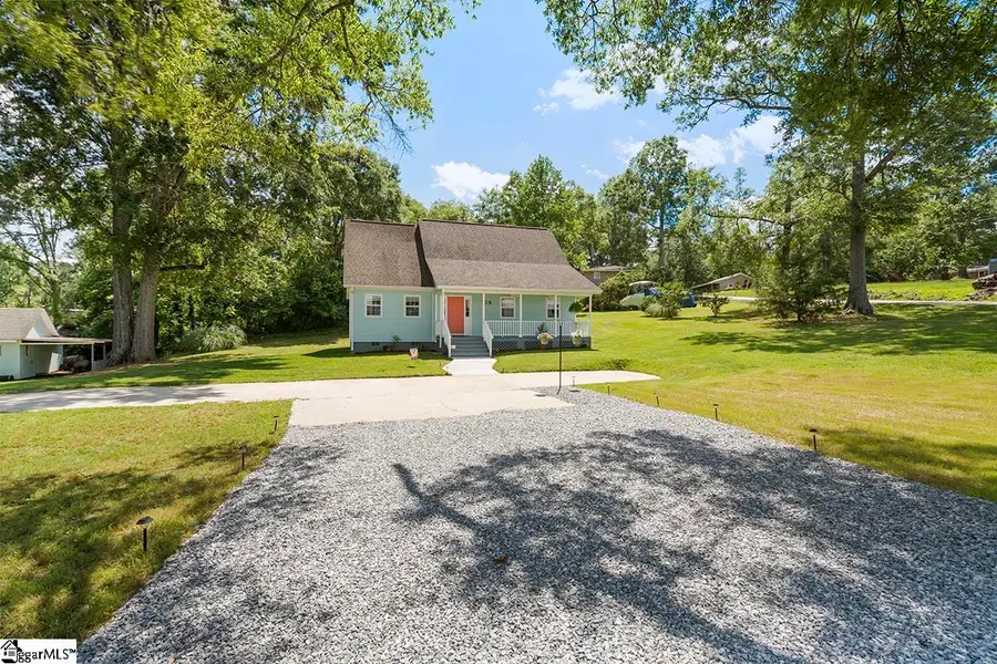 108 Lakeshore Drive, Greenwood, SC 29649 - #2