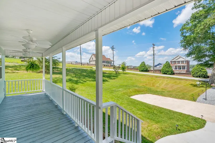 108 Lakeshore Drive, Greenwood, SC 29649 - #3