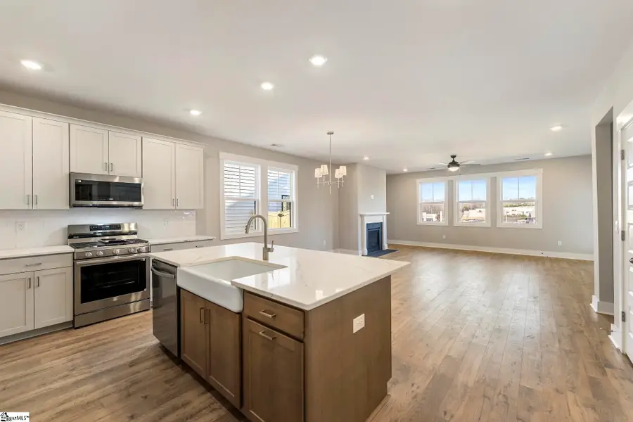 200 Highland Street, Taylors, SC 29687 - #2