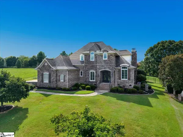 34 Great Lawn Drive, Piedmont, SC 29673