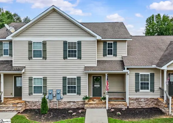 533 E Perkins Creek Road, Seneca, SC 29678