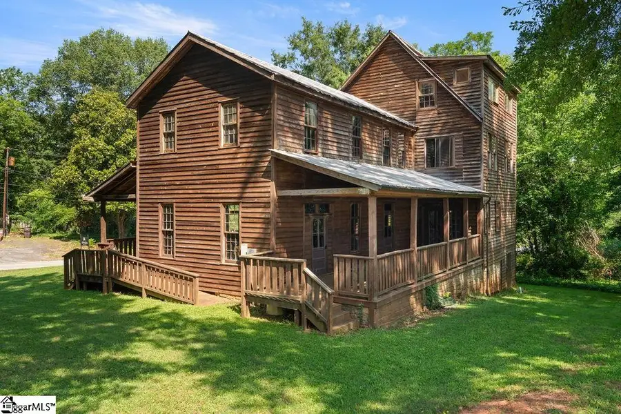 216 N Mechanic Street, Pendleton, SC 29670 - #3