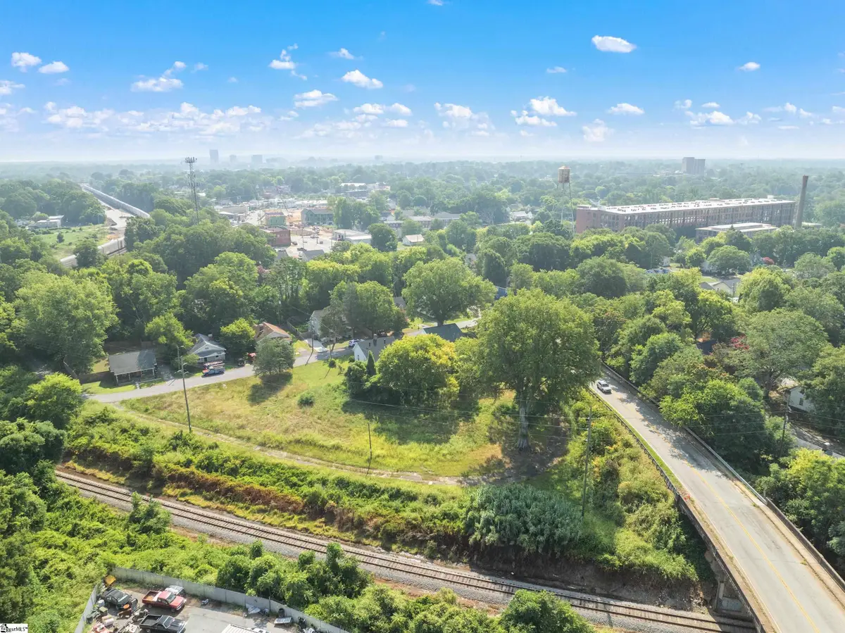 1 Bryant Street, Greenville, SC 29611 - #1