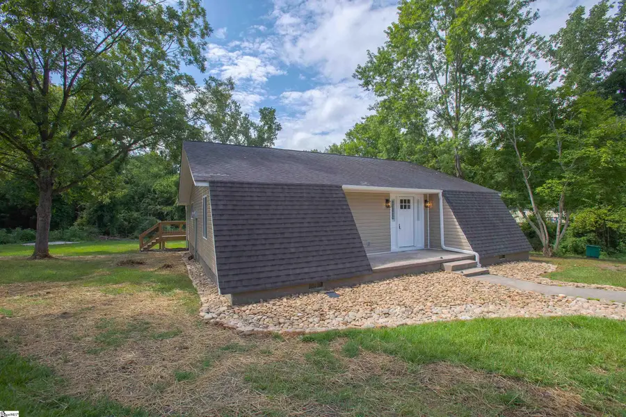 135 Regent Street, Spartanburg, SC 29302-4330 - #3