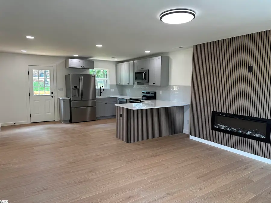 137 Keltner Circle, Spartanburg, SC 29302 - #3