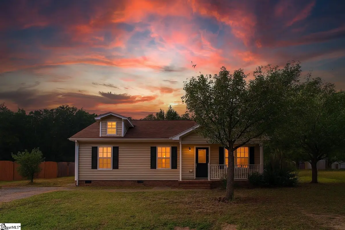 109 Laurens Court, Fountain Inn, SC 29644 - #1