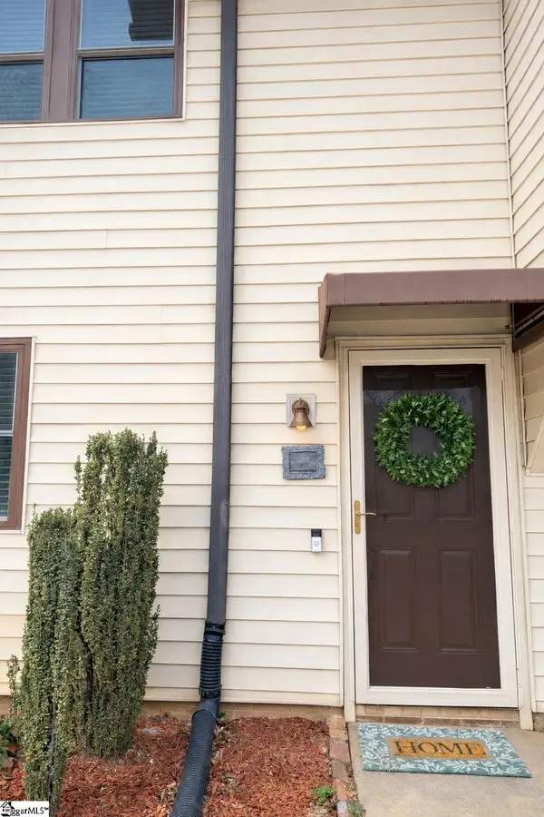 100 Buttercup Way #Unit 34, Taylors, SC 29687